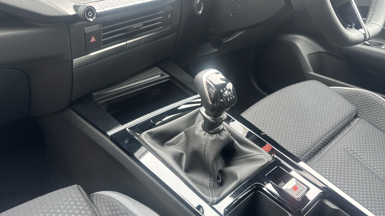 Vauxhall Astra 1.2 Turbo 130 Griffin 5dr Petrol Hatchback